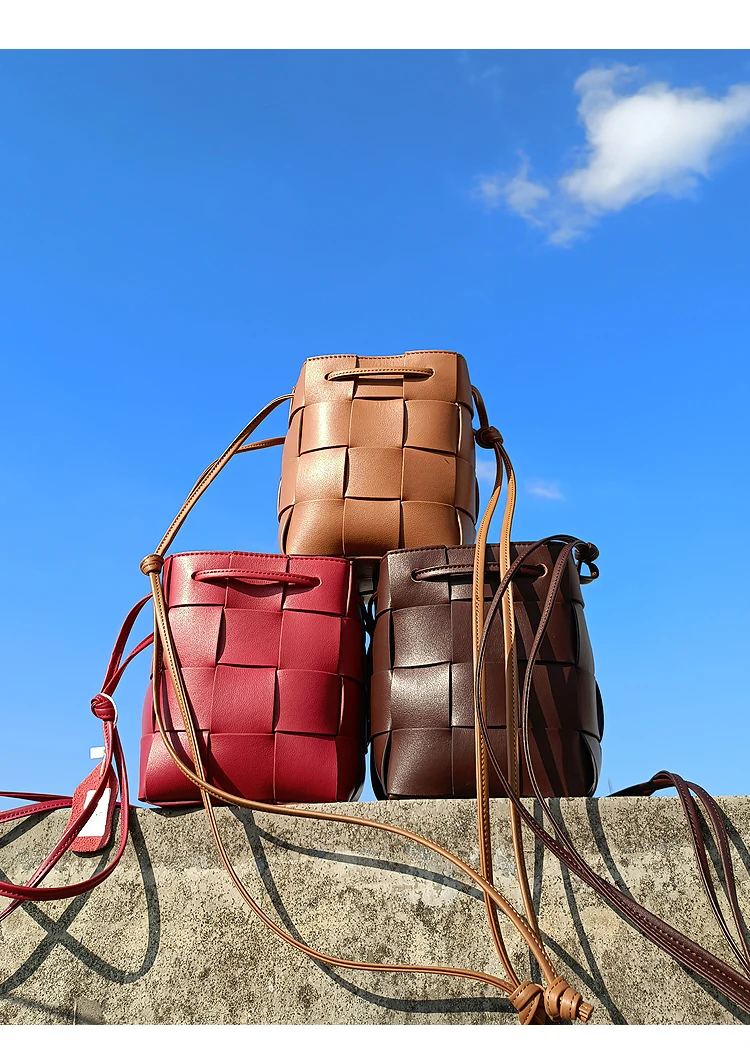 Маленькая сумка-мешок на шнурке маленькие сумки через плечо из воловьей кожи