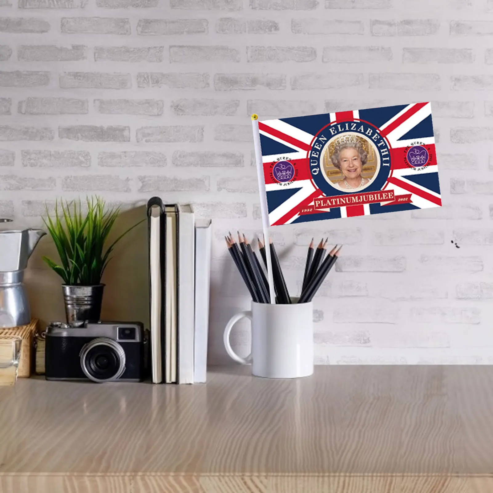 Флаги ручного размахивания в честь 70-летия королевы Елизаветы 10 шт. |