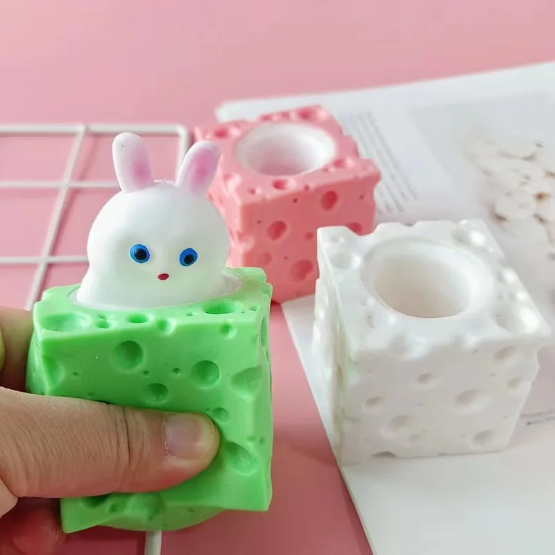 

New cute cheese bunny squeeze cup creative simulation decompression toy decompression bunny pinch music