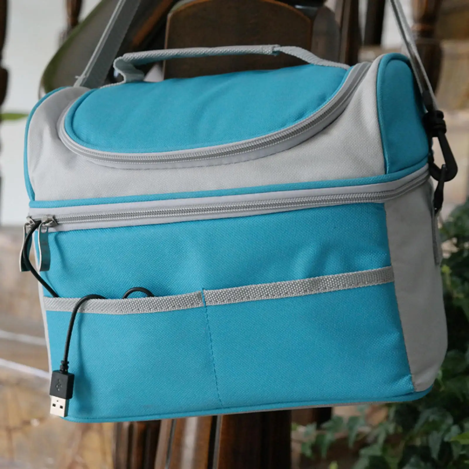 

Контейнер для пищевых продуктов с термостатом и USB-портом