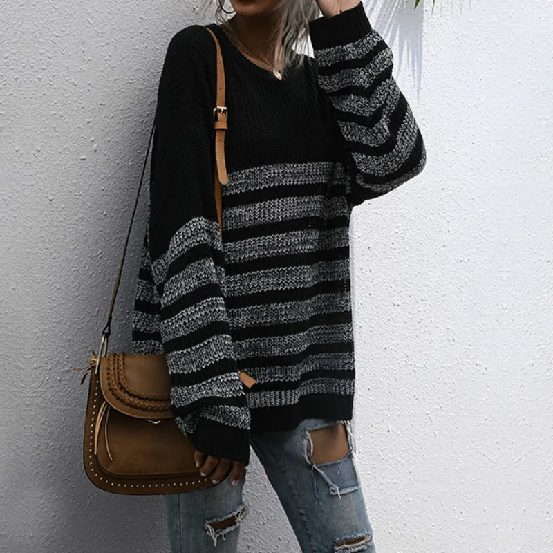 

2023 Autumn and Winter Women's Loose Color Block Sweater O-neck Knitted Pullover Long Pullover Casual Black Women's Clothing