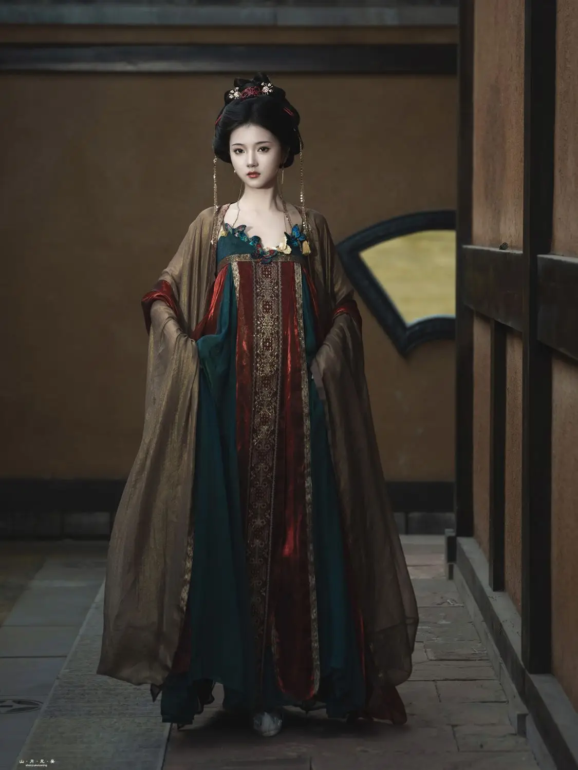 Экзотический сарафан Hanfu Liuliyu Han element с большими рукавами супер сказочный костюм