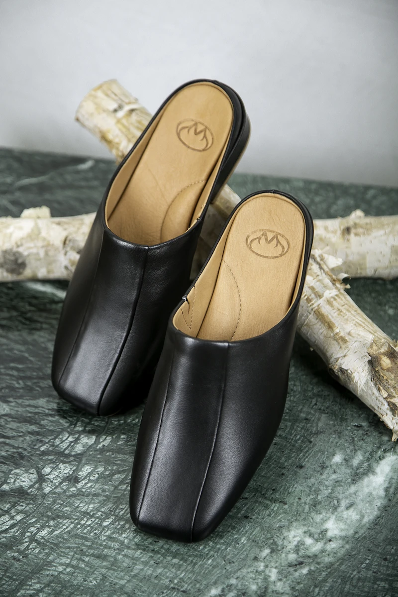 Women's Genuine Leather Sheepskin Muller Shoes Semi Slippers Stylish Fashion Soft And Comfort 5155