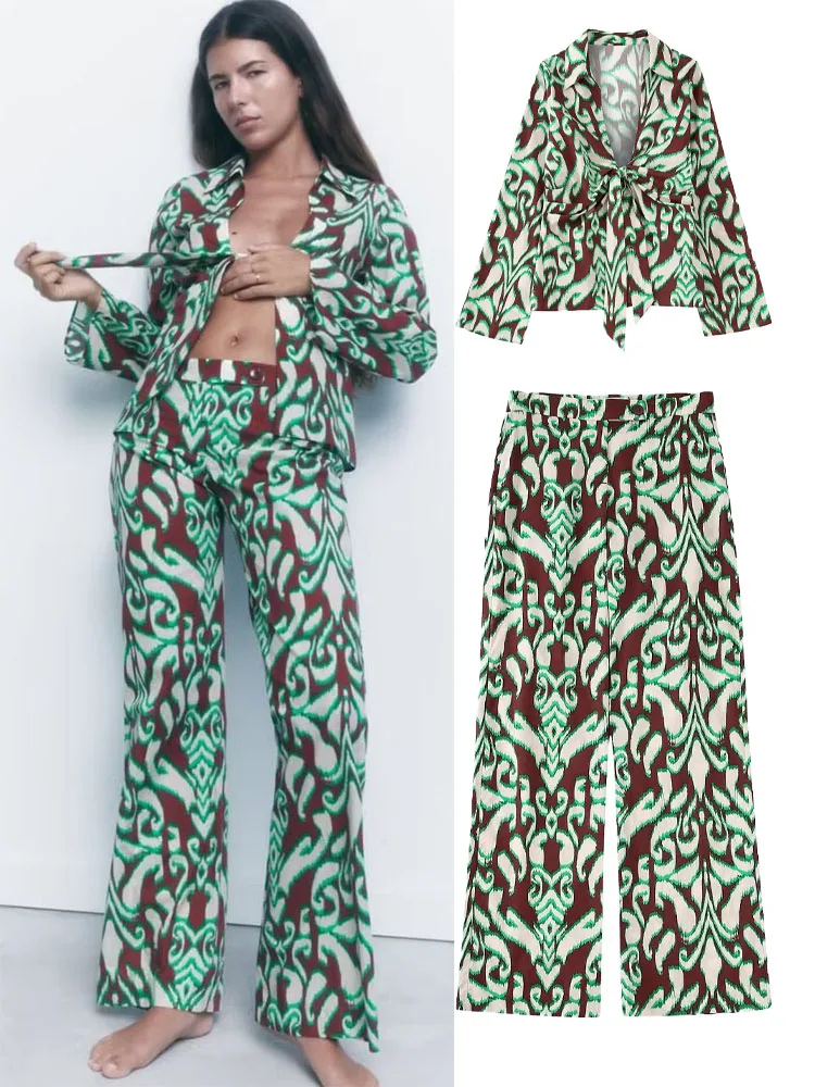 

Summer new women's V-shaped lapel long-sleeved front lace-up printed shirt + mid-waist casual straight trousers