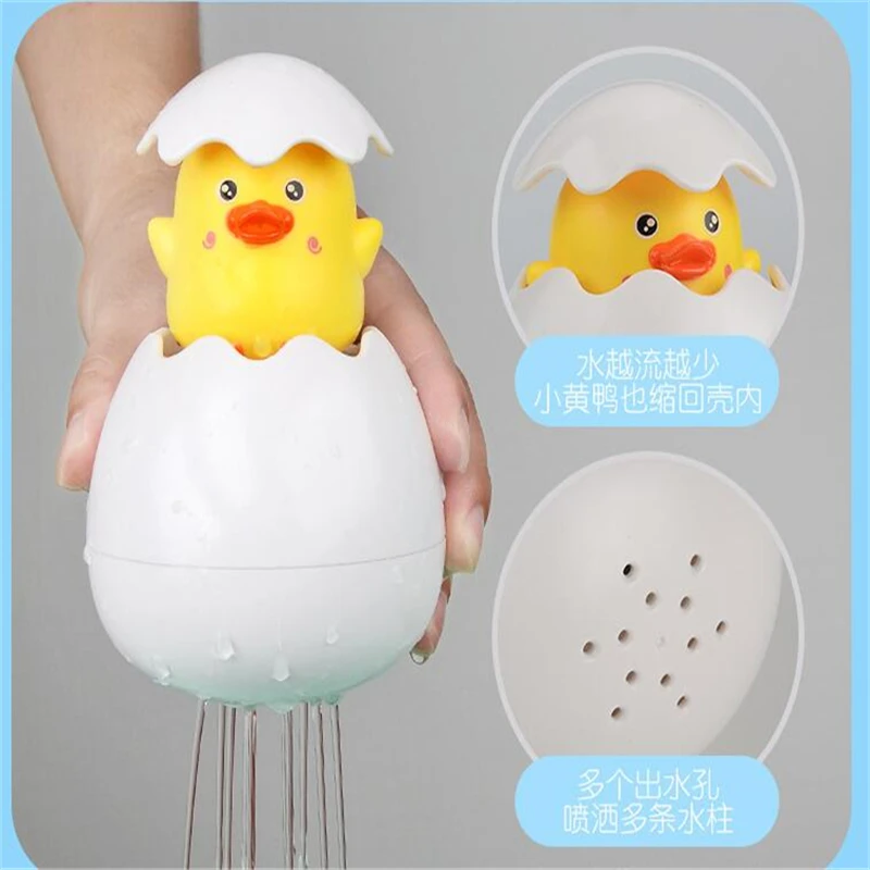 Children Baby Bathing Toy  Penguin Egg Water Spray Sprinkler  Kids Swimming Water Clockwork Toys Bathroom Sprinkling Shower Toy
