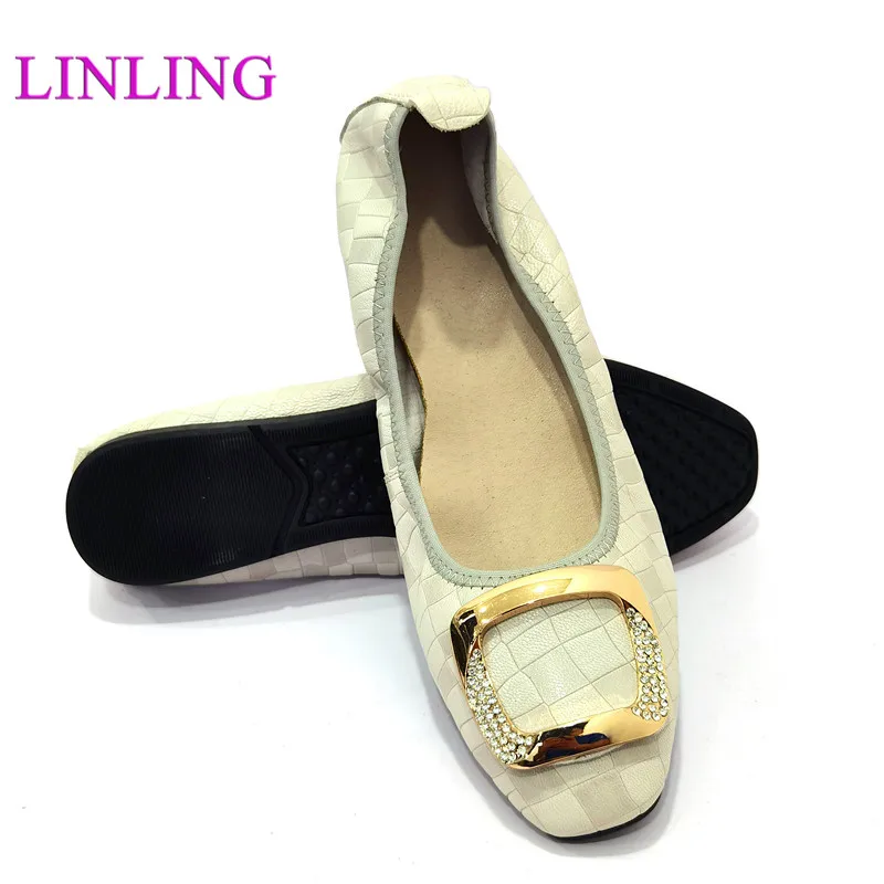 2022 Latest Spring and Autumn Design Rhinestone Leather Ballet Shoes Fashionable Women Soft Bottom Flat Party Shoes for Women