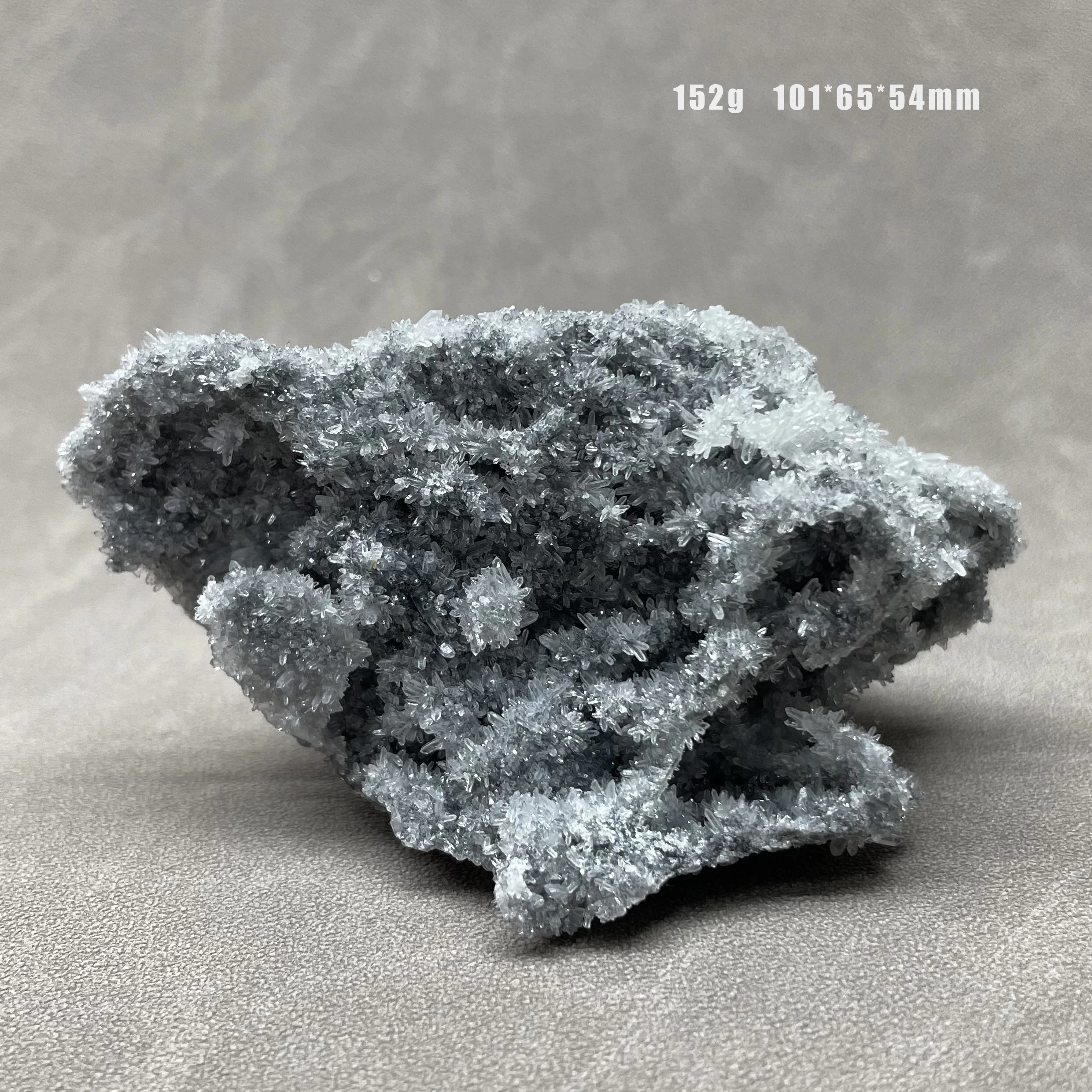 

100% Natural FuJian Crystal Mineral Specimen Cluster Stones And Crystal Health Energy Healing Stone Decoration