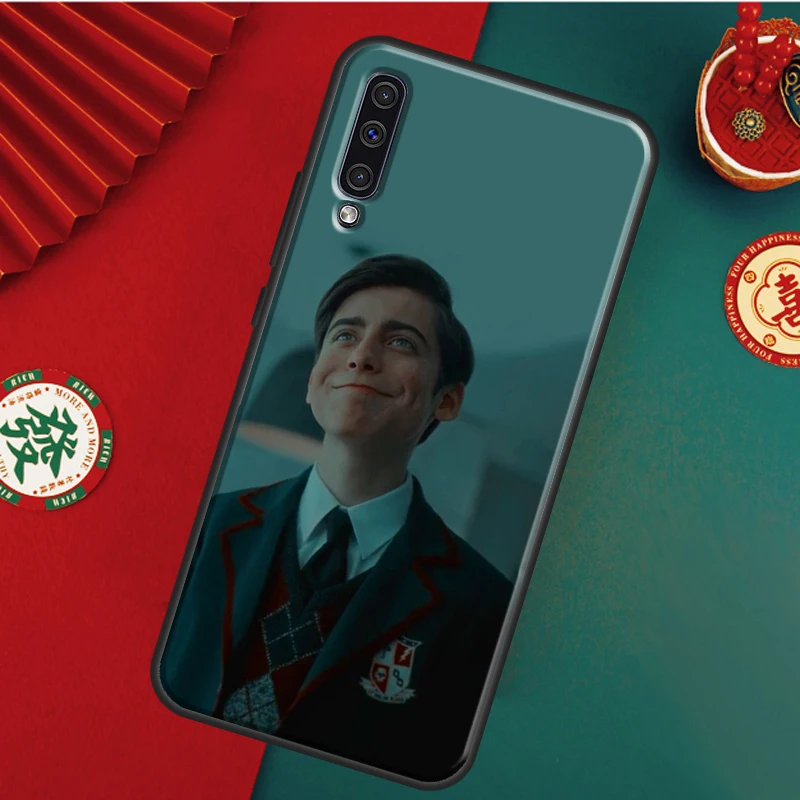 Чехол Umbrella Academy Aidan Gallagher для Samsung Galaxy A35 A55 A53 A33 A13 A15 A36 A56 A26 A16 A22 A32 A52 A54 A34 A05 A06
