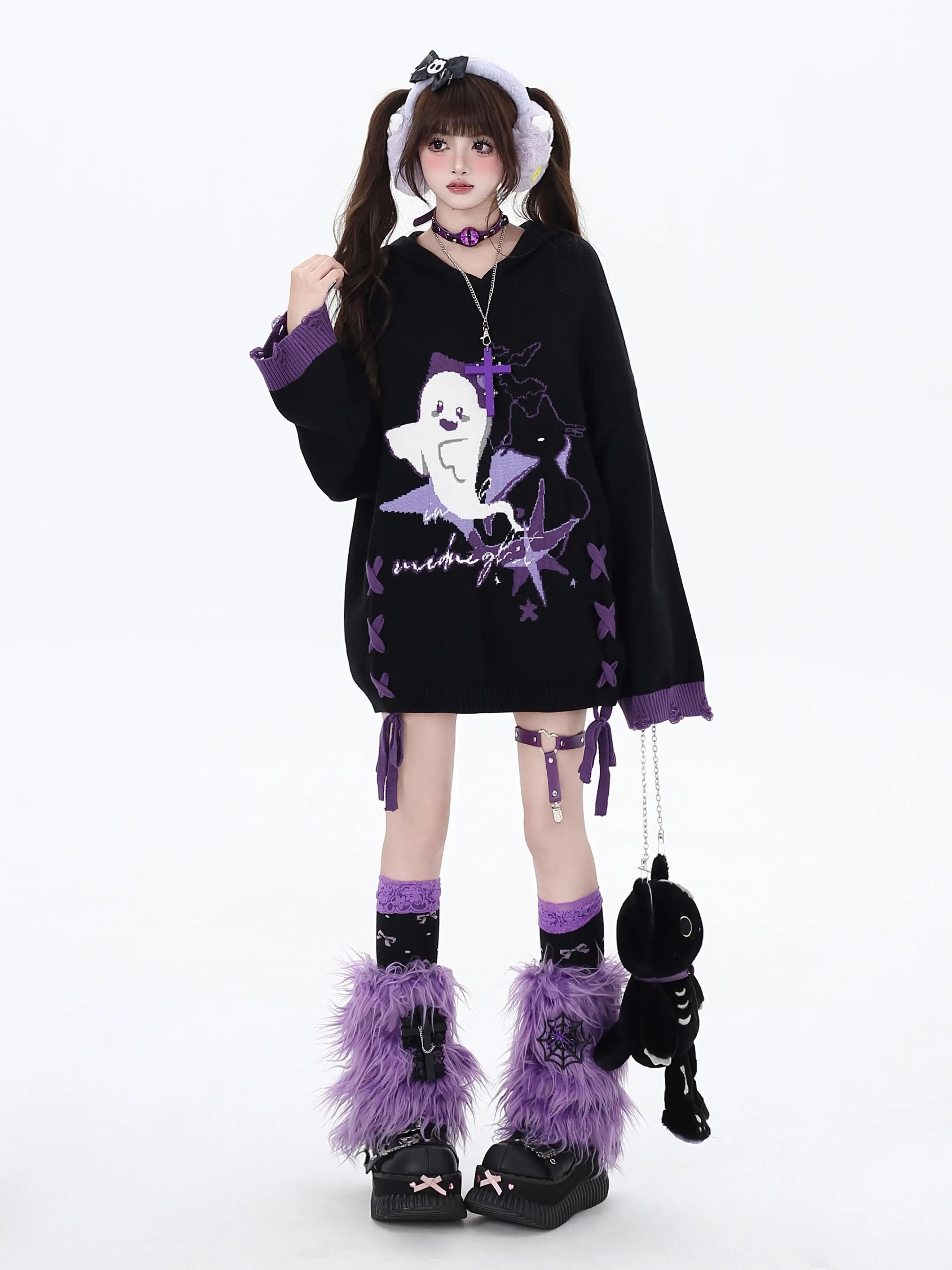 Хэллоуин Маленький Призрак Субкультура Черный и Фиолетовый Контрастный Цвет