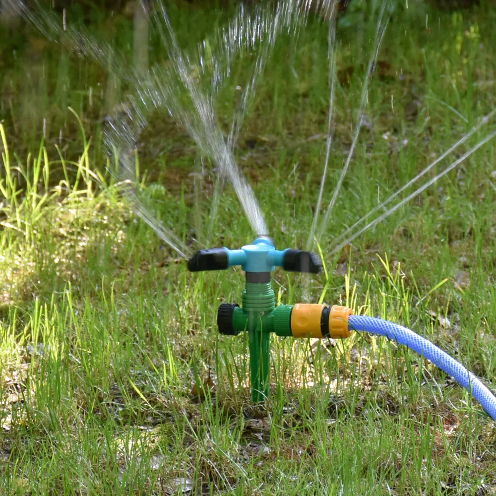 

Автоматический вращающийся спринклер для газона с опорой, вращающийся на 360 градусов спринклер для воды с 3 насадками, инструмент для полива сада