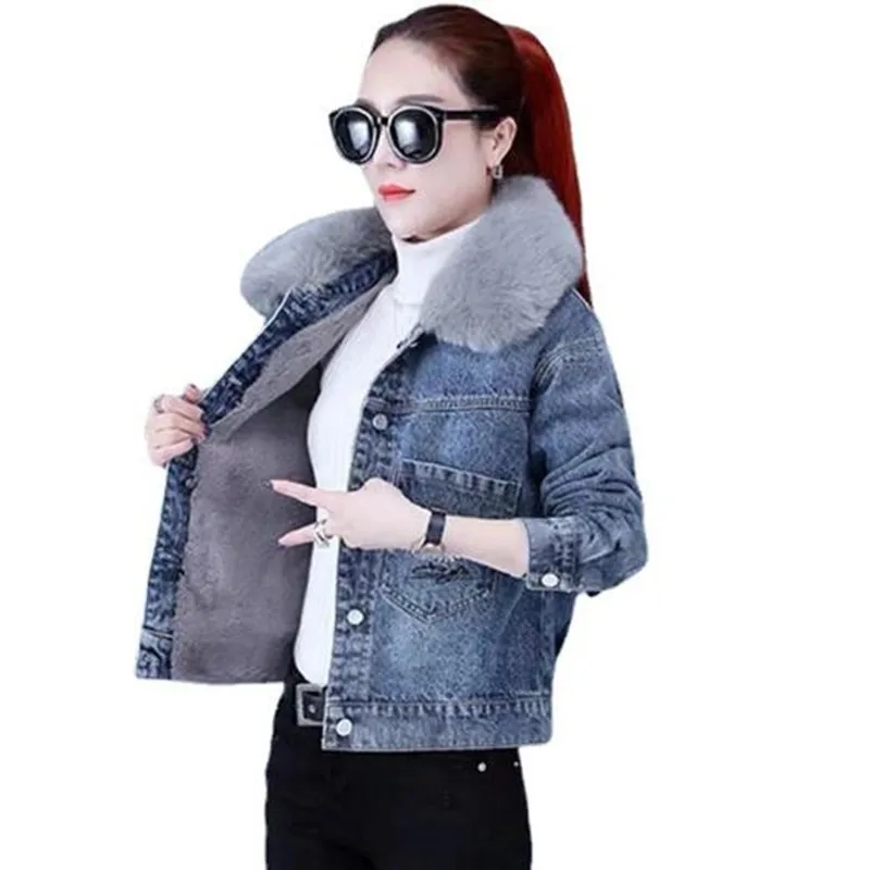 

Promotion 2022 New Fashion Winter Denim Jacket Women's Coat Short Faux Fur Fur Collar Trendy Clothing Denim Coat Women Jacket