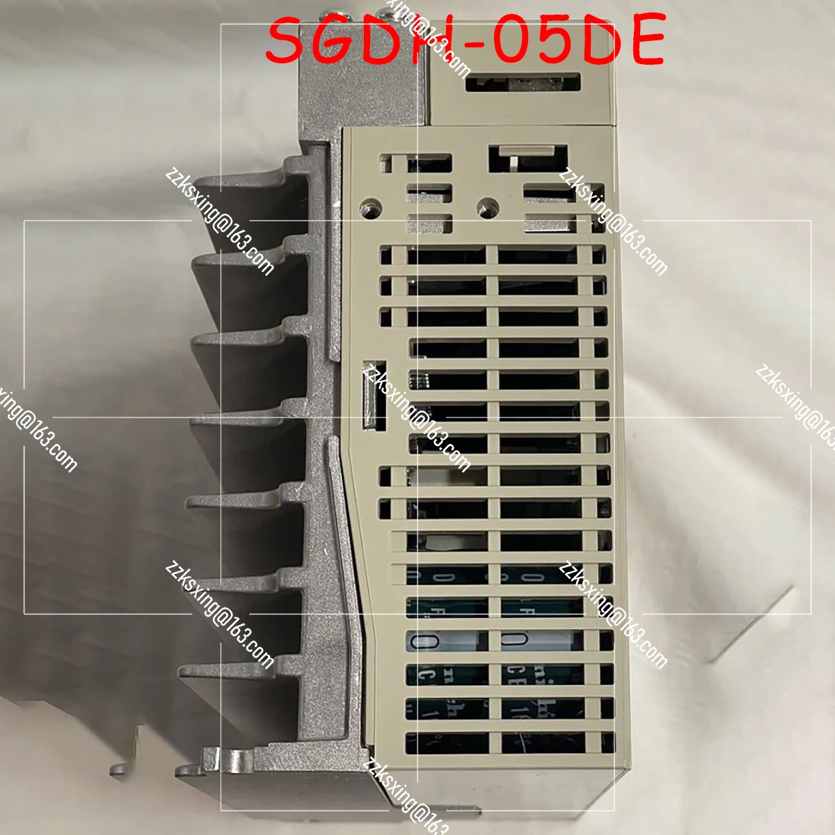 Bran-новый телефон с оригинальным сервоприводом