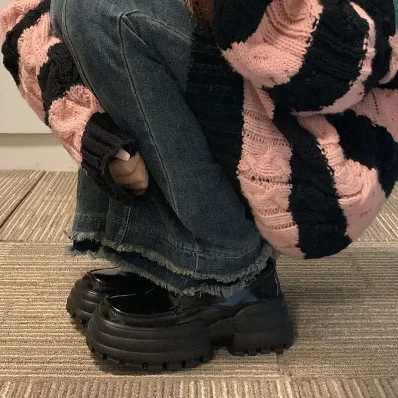 Туфли Мэри Джейн на шнуровке женские модные туфли из лакированной кожи в