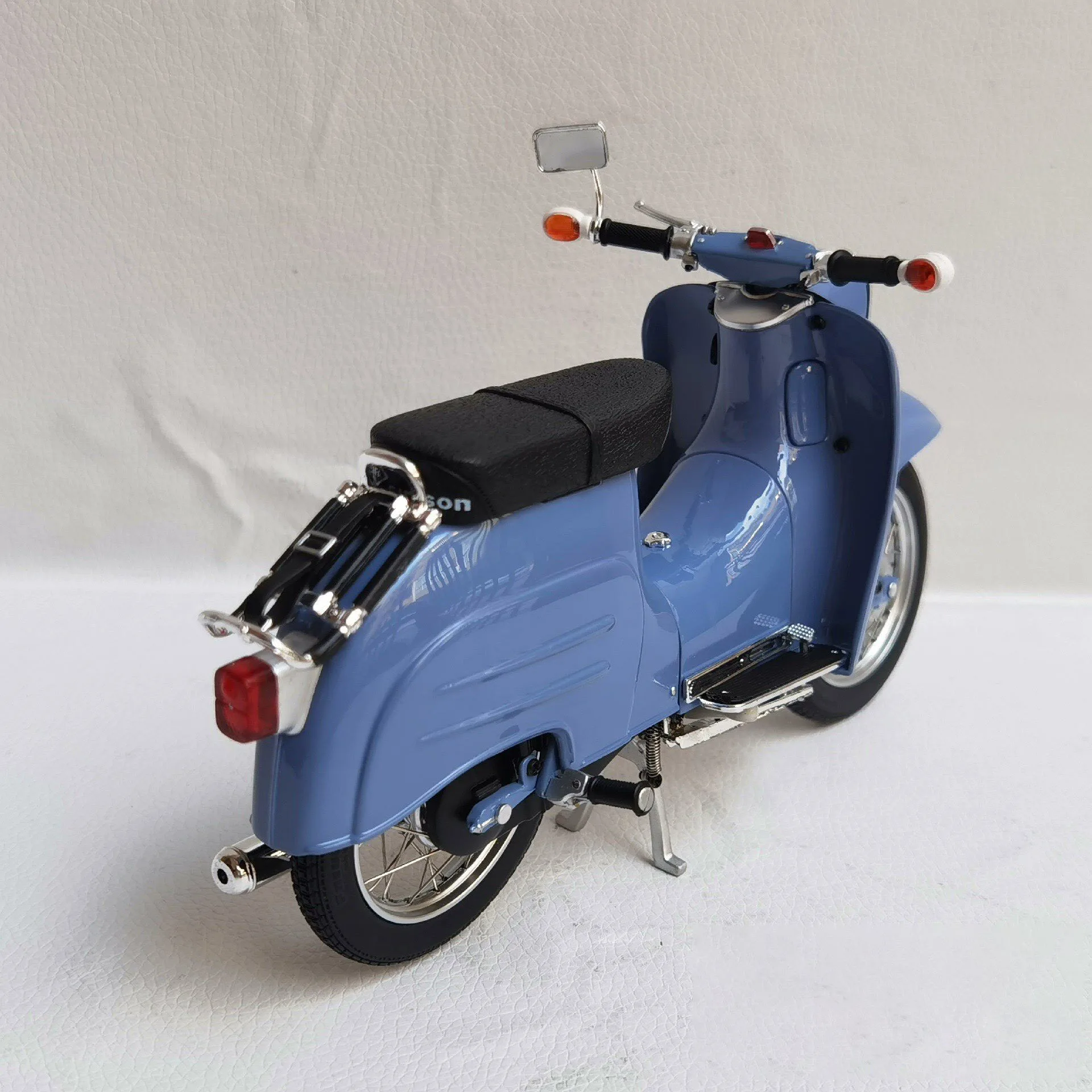 Коллекционная модель мотоцикла Schuco Diecast 110 Simson KR511 Light Motorcycle 2a из сплава, в коробке (art.: 3920da2e76ed1) - 3920da2e76ed1