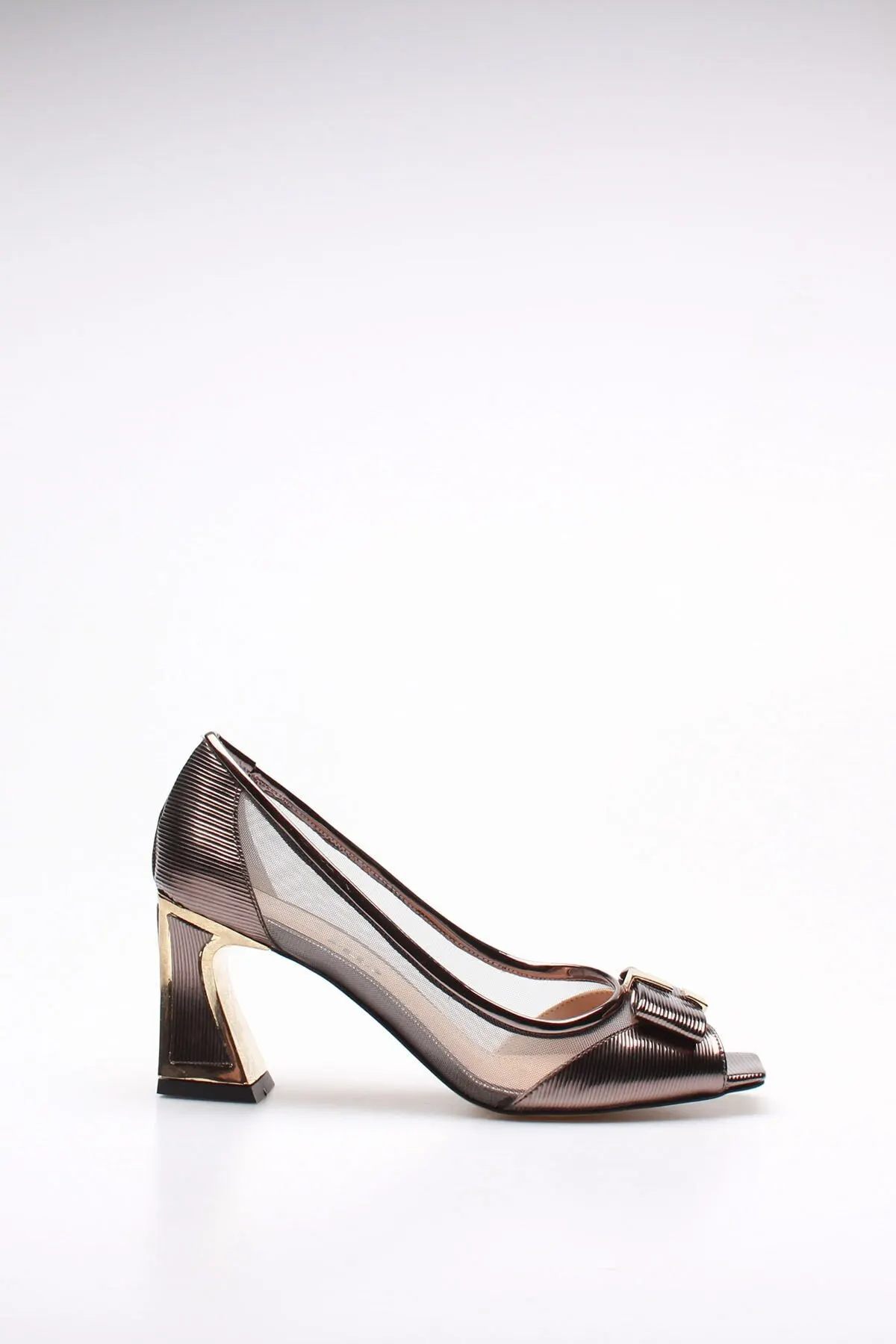 

Fashion Style Platinum Striped women's Shoes