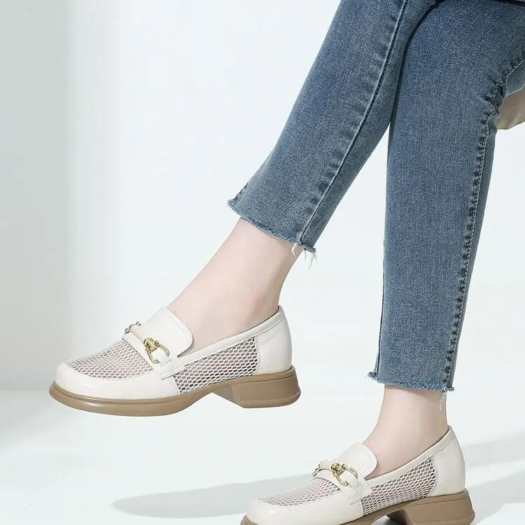2023 New Summer Hollow Sandals Women's Soft Sole Single Shoes Fashion Round Head Slip-on shoe Shoes Mesh Breathable