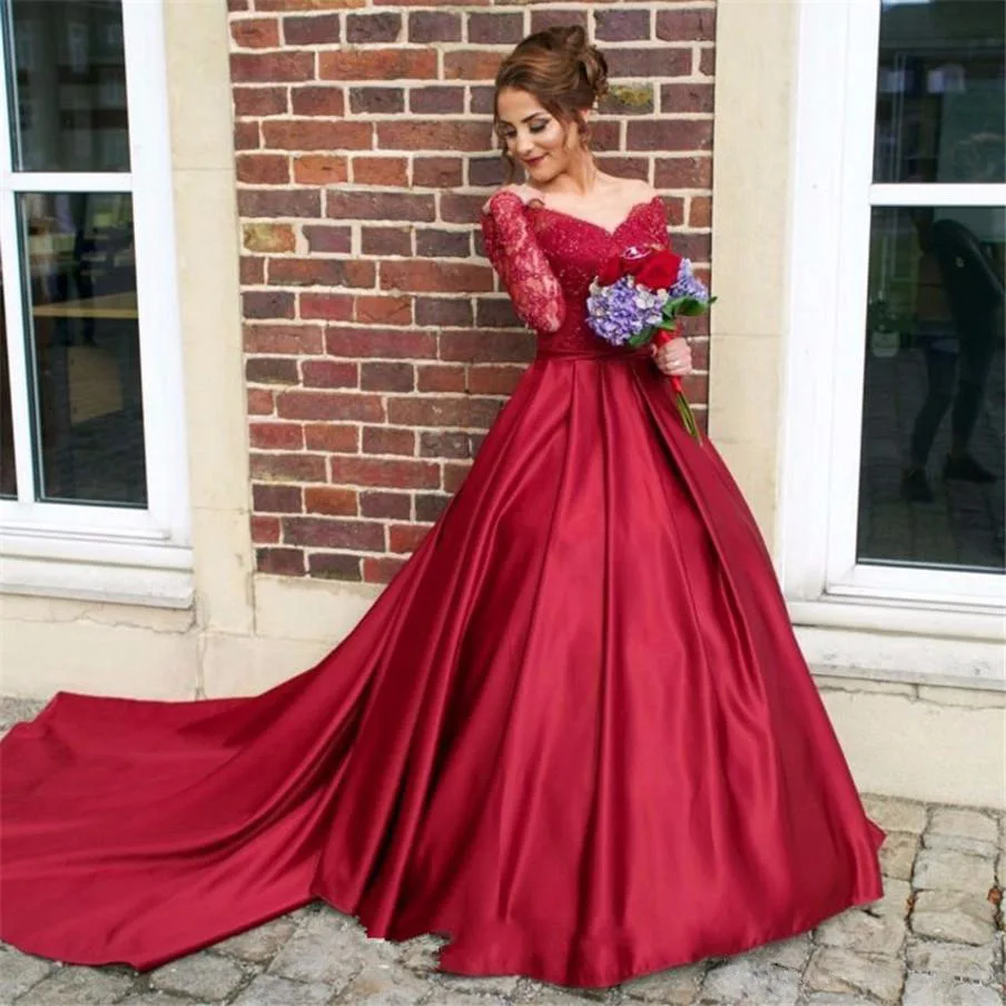

Lace Backless V-Neck Long Sleeves Red Ladies Floor Dresses Large Skirt Wedding Evening Dresses