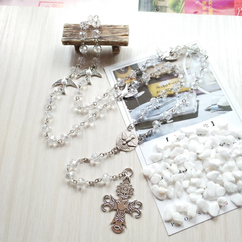 Цепочка с подвеской-крестом в виде голубьего Креста