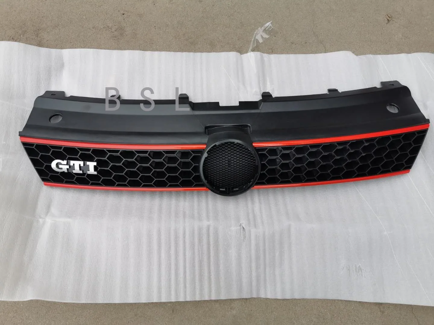 Решетка переднего бампера из АБС-пластика для Volkswagen VW Polo 6R 2010-2013 GTI Style сотовая