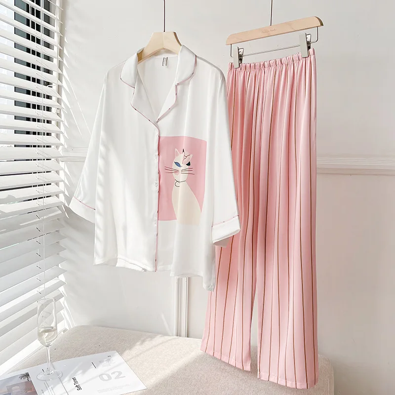 

2022 Spring and Autumn High Quality Thin Long Sleeve Satin Cute Sweet Trouser Two-Piece Set Batwing Sleeve Home Wear Pajamas