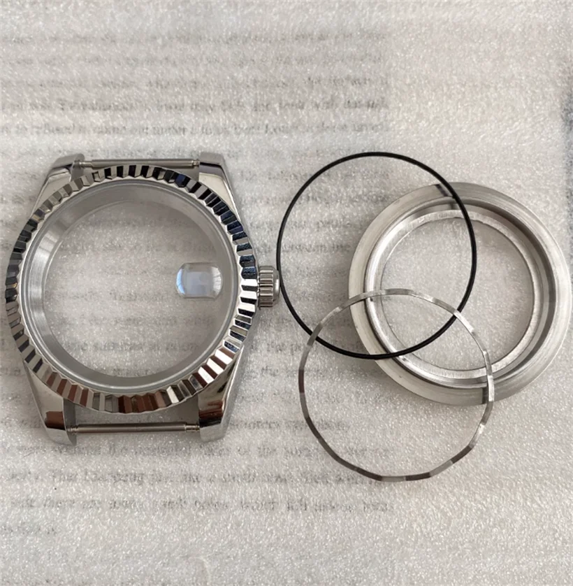 Часы из нержавеющей стали с зеркальной поверхностью сапфирового стекла 36/39 мм