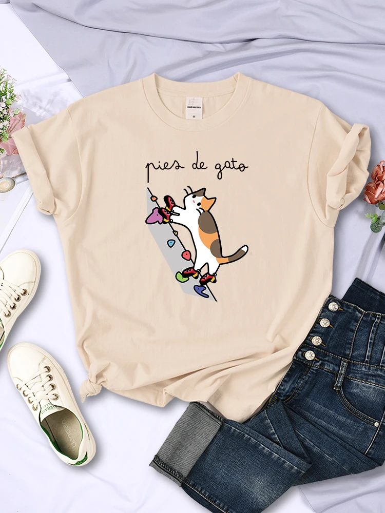 

Brave Climbing Cat Print Female T Shirts Trend Breathable All-math Tee Clothing Casual Street Hip Hop Tops Women Short Sleeve