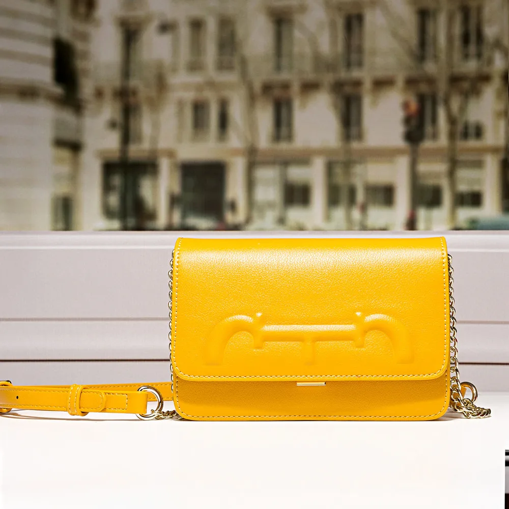 

100% Genuine Leather Ladies CHCH HCHC Handbag 2022 New Luxury Brand Classic Embossed Solid Color One Shoulder Crossbody Bag Gg