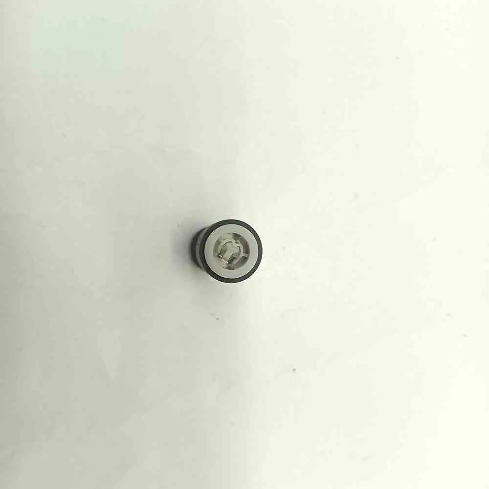 Магнитный ролик подходит для смартфонов