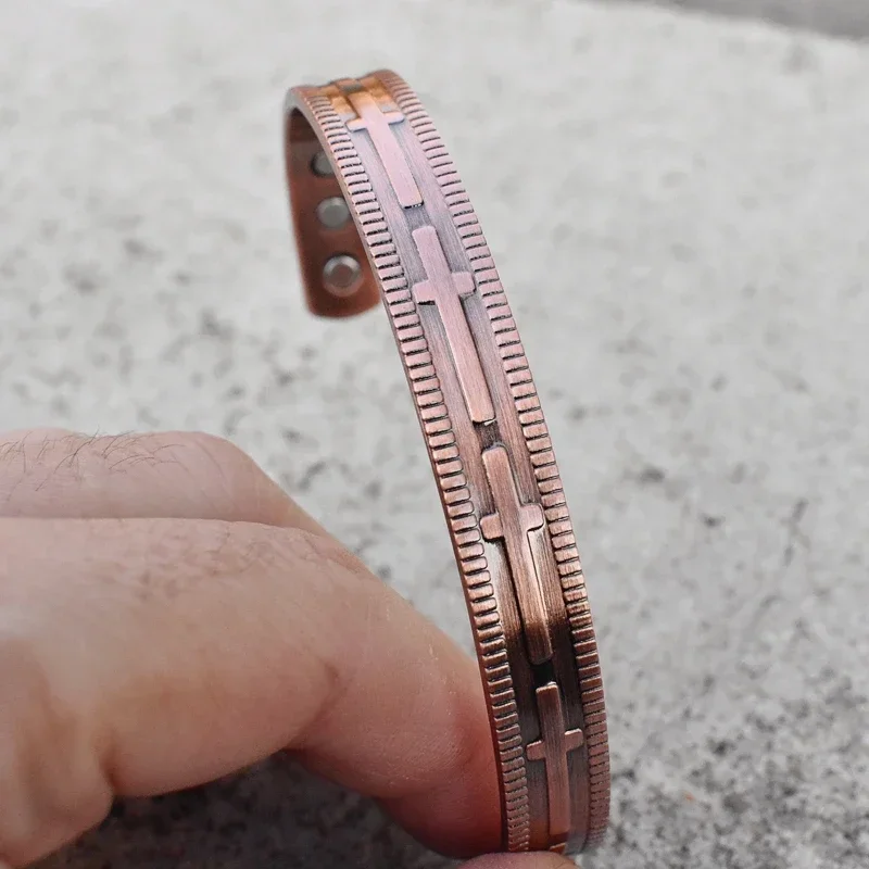 z czystej miedzi Bransoletki dla mężczyzn Kobiety Regulowany mankiet Krzyż Magnetyczne bransoletki Zapalenie stawów Zdrowie Wysoki magnes