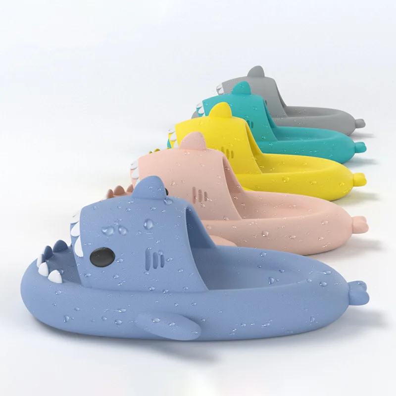 Women Men Indoor Bathroom Slides Cute Shark Slippers 4CM Platform Couples Summer Shoes Soft EVA Female Male Beach Flip Flops
