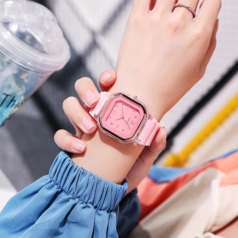 

Женские часы SMVPWatch, лидер продаж, роскошный бренд, часы для женщин, новый режим, повседневный силиконовый бриллиант, тренд LIU