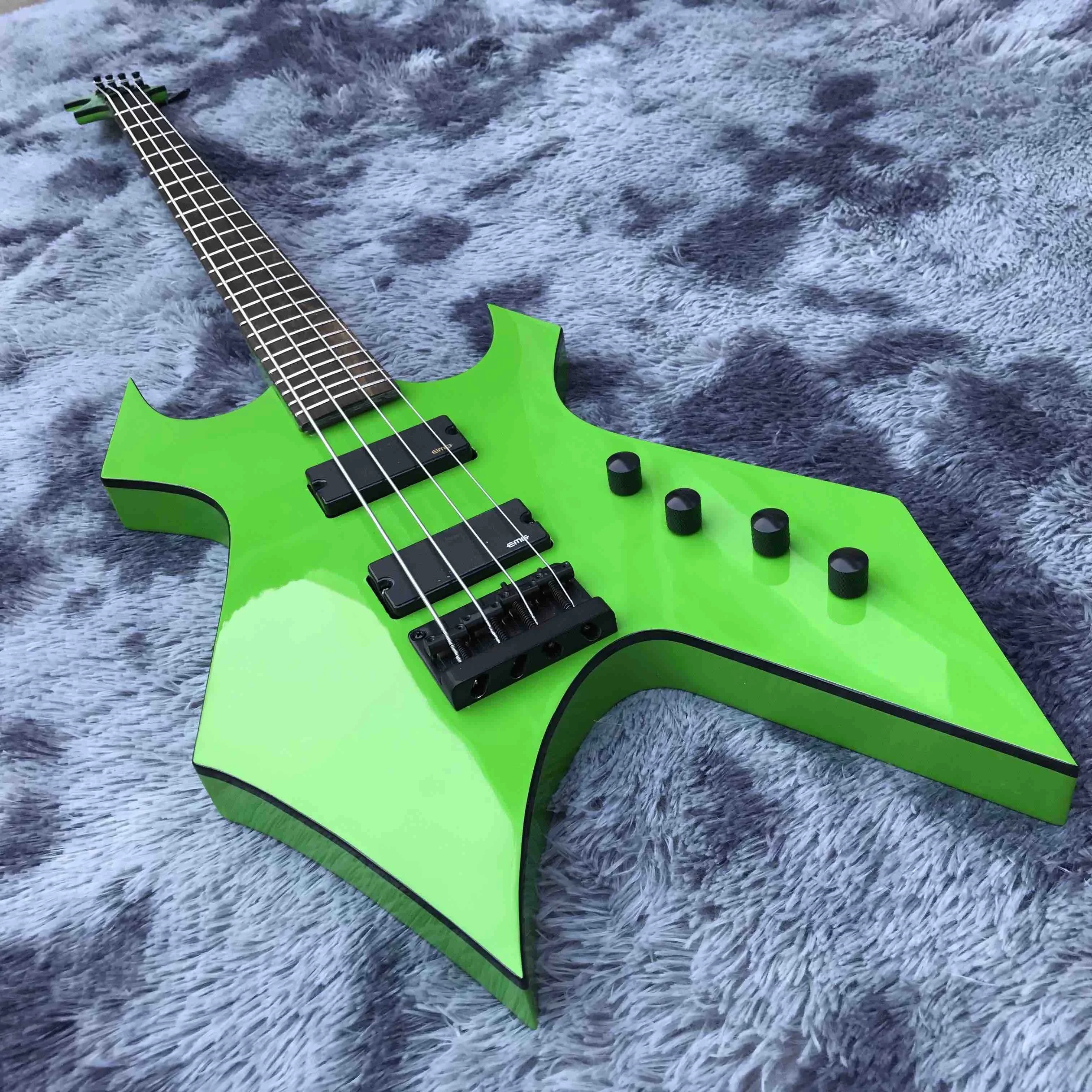 Изготовленная на заказ электрогитара неправильной формы в стиле BC зеленого