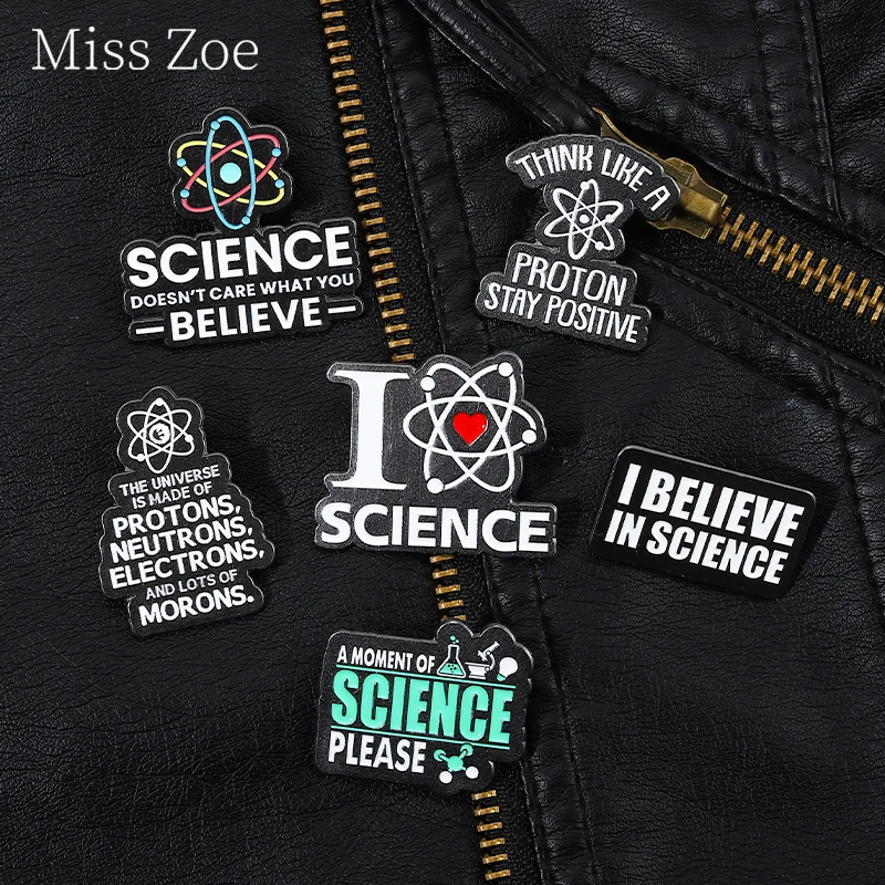

I Believe In Science Enamel Pins Funny Molecular Laboratory Beaker Inspiration Badge For Collar Lapel Gift For Chemistry Student