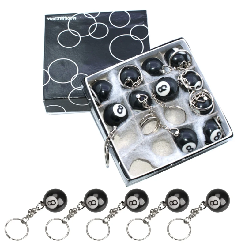 

Брелок для ключей с надписью «номер 8»