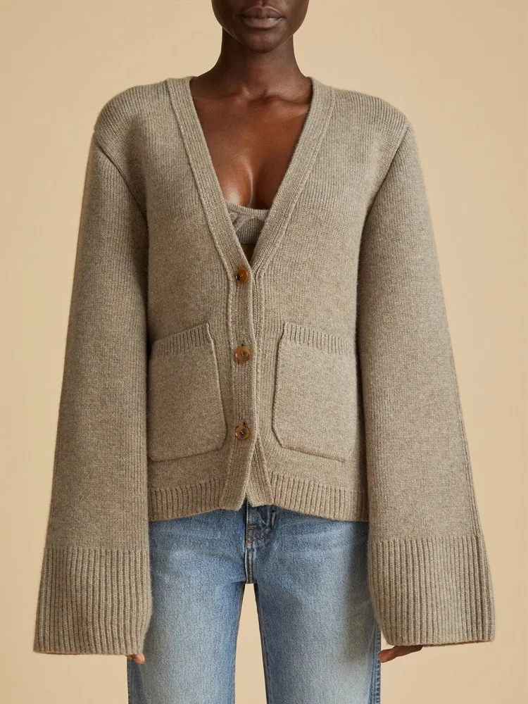 Женский свитер классический однотонный дизайнерский шерстяной кардиган с