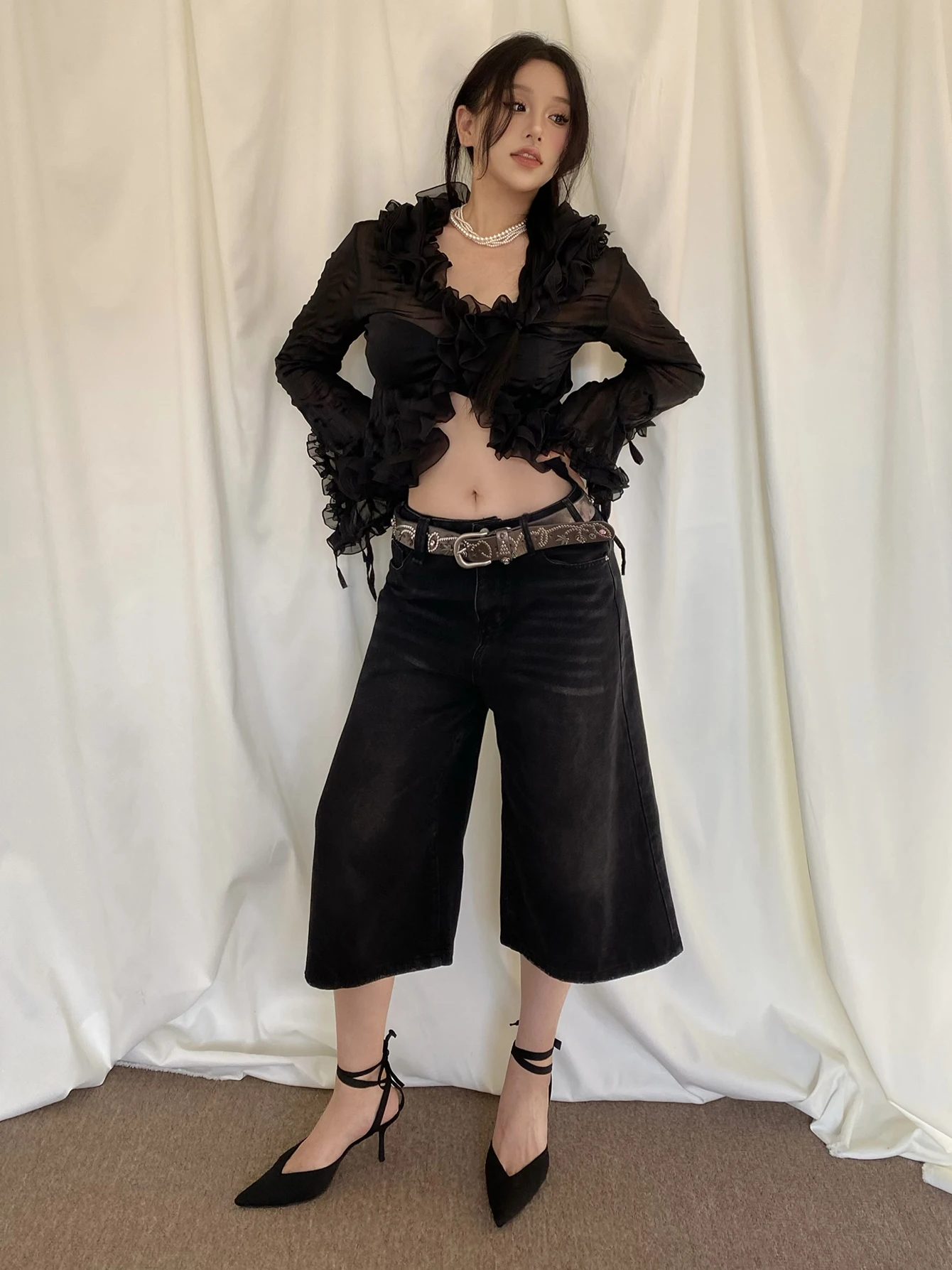 Женские джинсовые шорты REDDACHiC в стиле 90-х с эффектом потертости широкие брюки