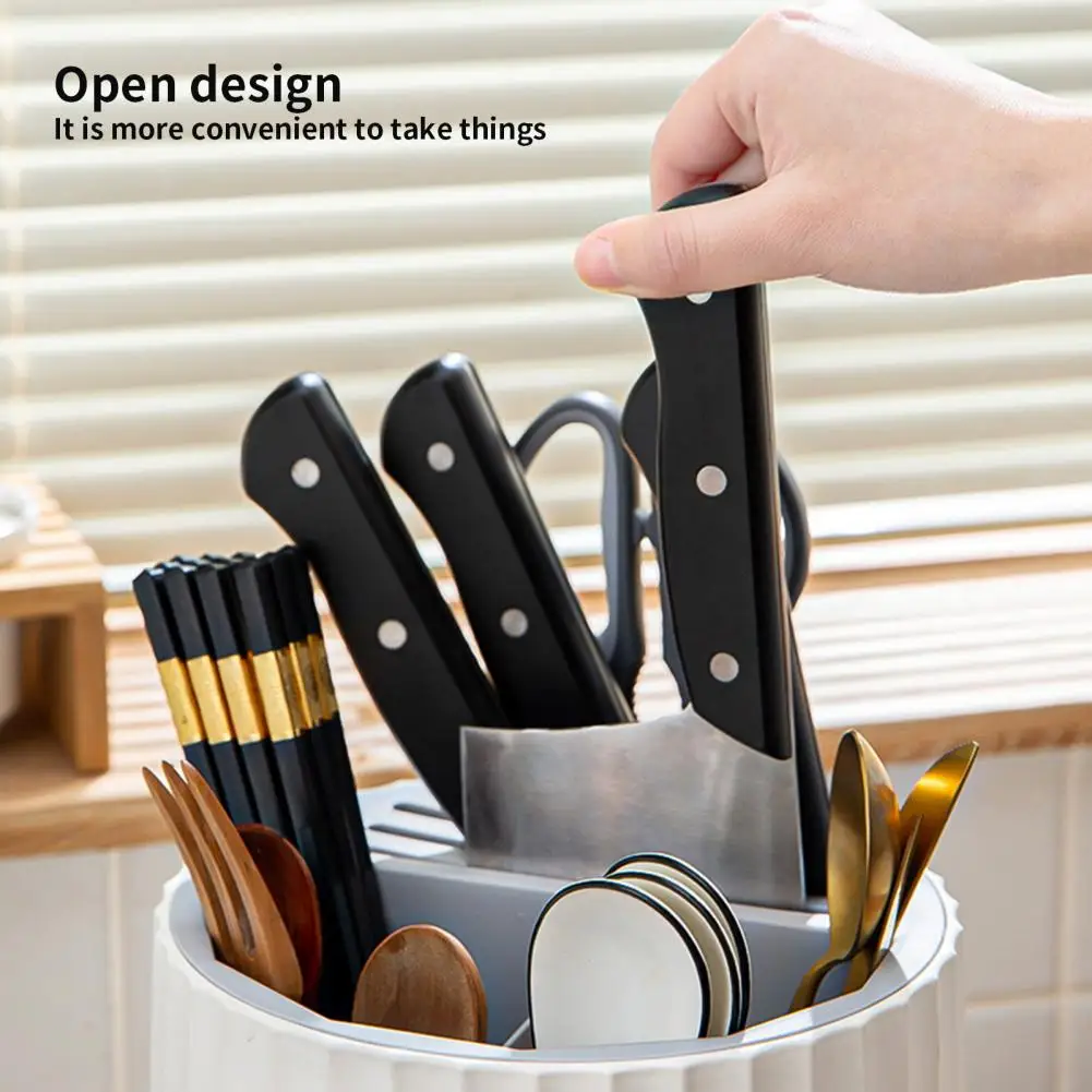 

Полезная стойка для столовых приборов с большой емкостью, дизайн с несколькими отверстиями, вращающаяся полка для резки для сохранения сух...