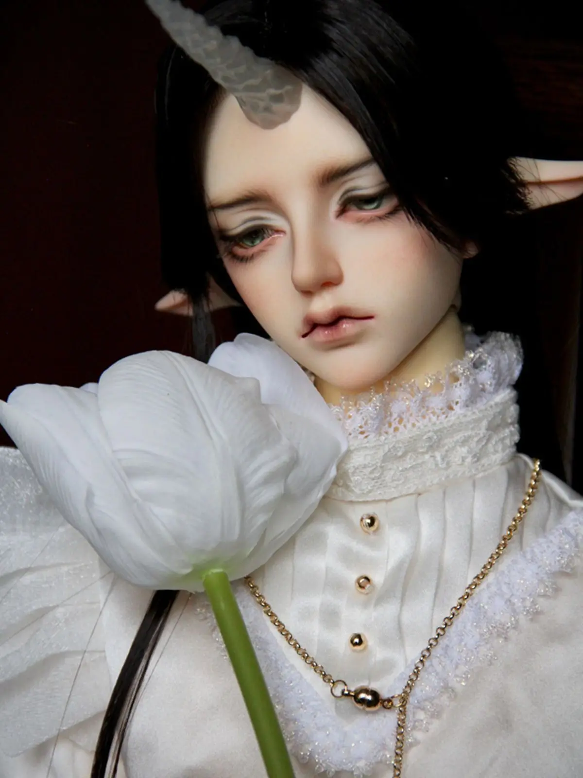 Новая аутентичная кукла bjd sd 1/3 молодые сказочные уши рядом от производителей