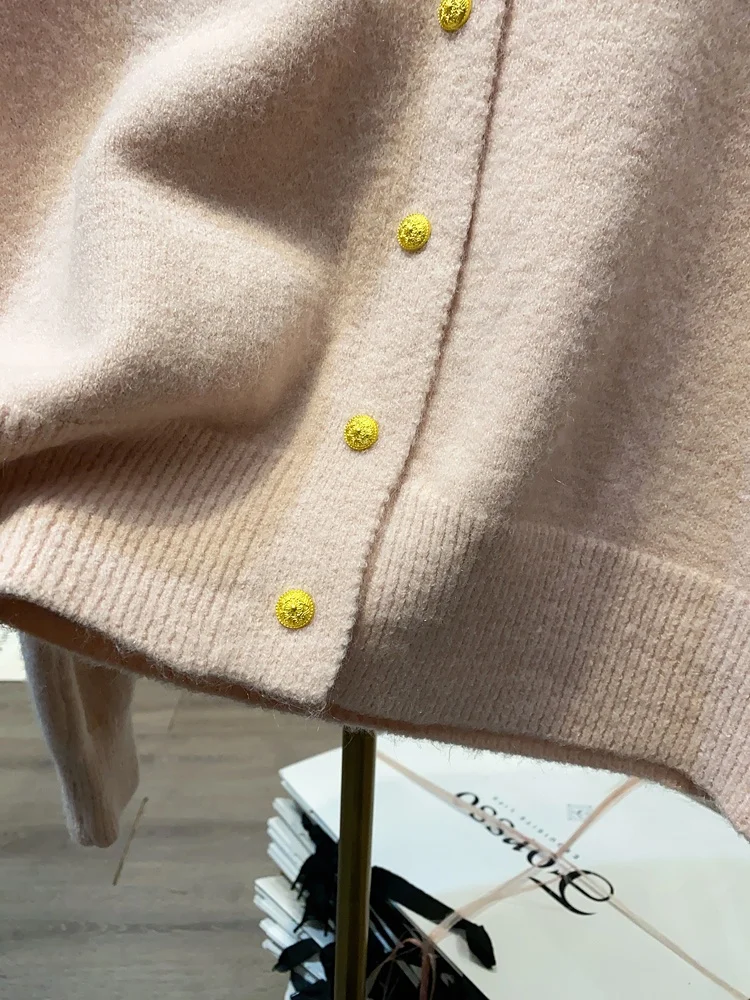 [Xiaoai Stall Real Shot] Western Sle Золотая пряжка Мягкий клейкий вязаный кардиган Женский