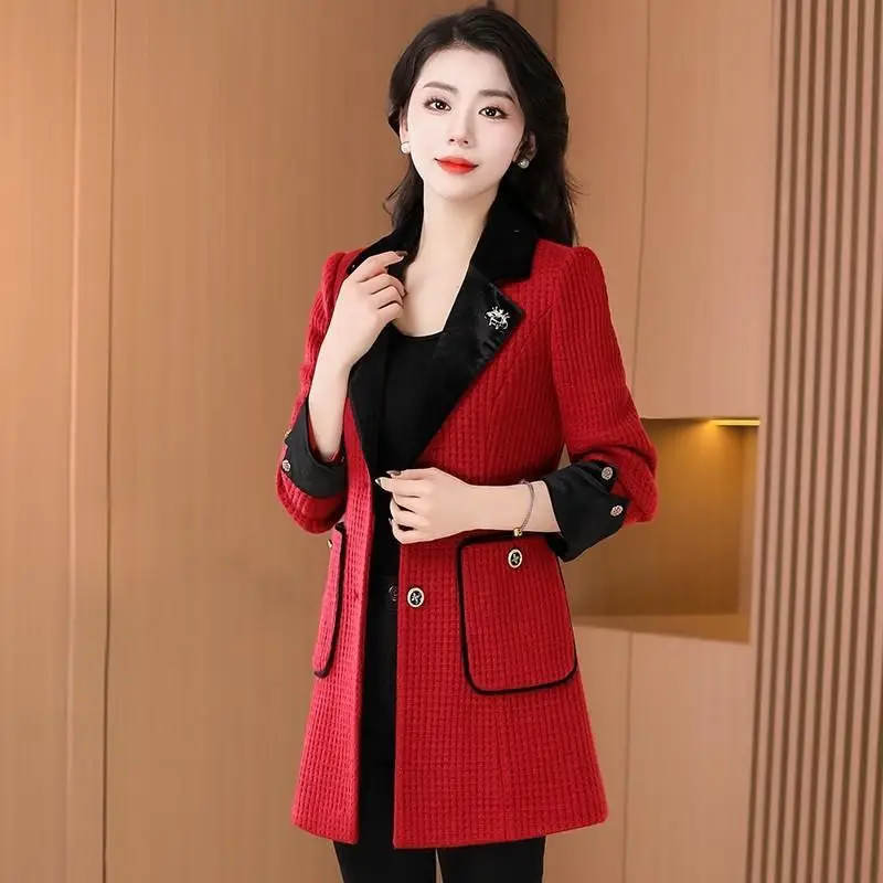 

Windbreaker Coat Woman 2023 New Spring Autumn Period Your Wife's Western Style High-end Mother Coat Women Splicing Slim Jacket
