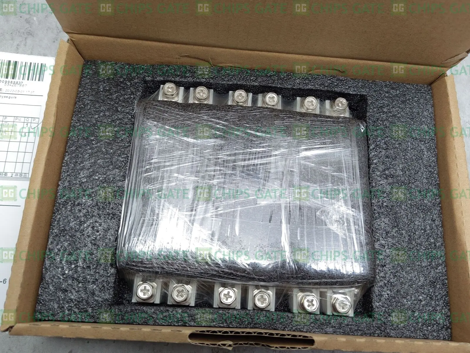 Новый модуль FS300R12KE3 1 шт.