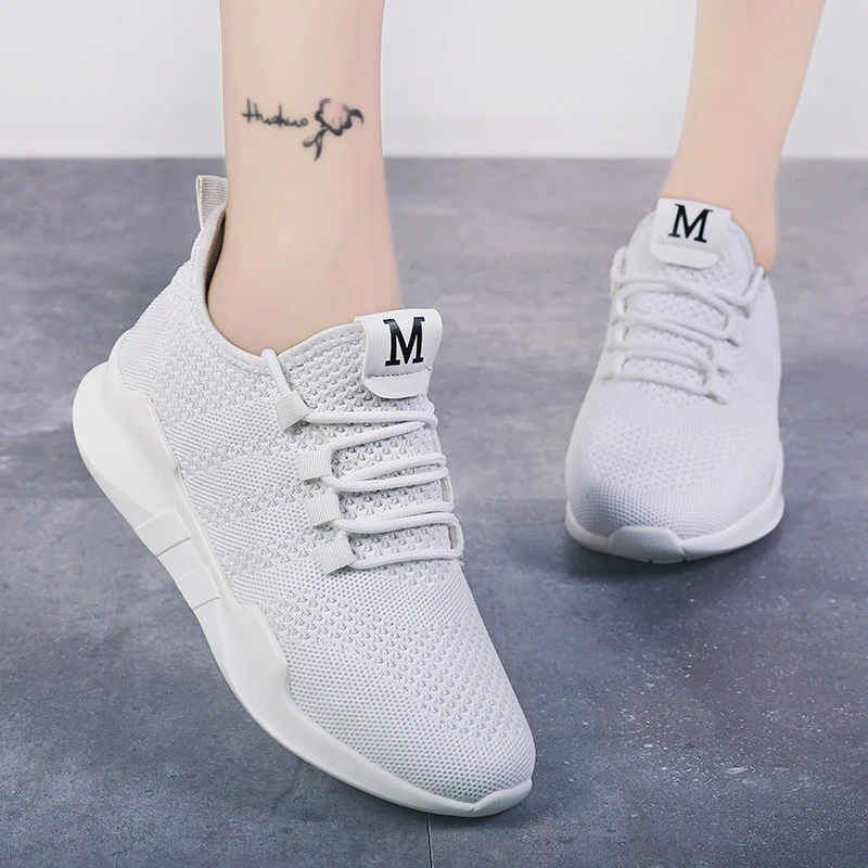 

Women Casual Shoes Fashion Breathable Mesh Walking Vulcanized Shoes Woman White Sneakers Women Tenis Feminino Gym Shoes Sport