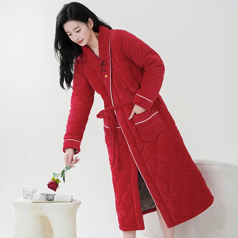 Coral fleece female bathrobe thick 3 layers quilted flannel bathrobes winter autumn thickening terry women robe keep warm kimono