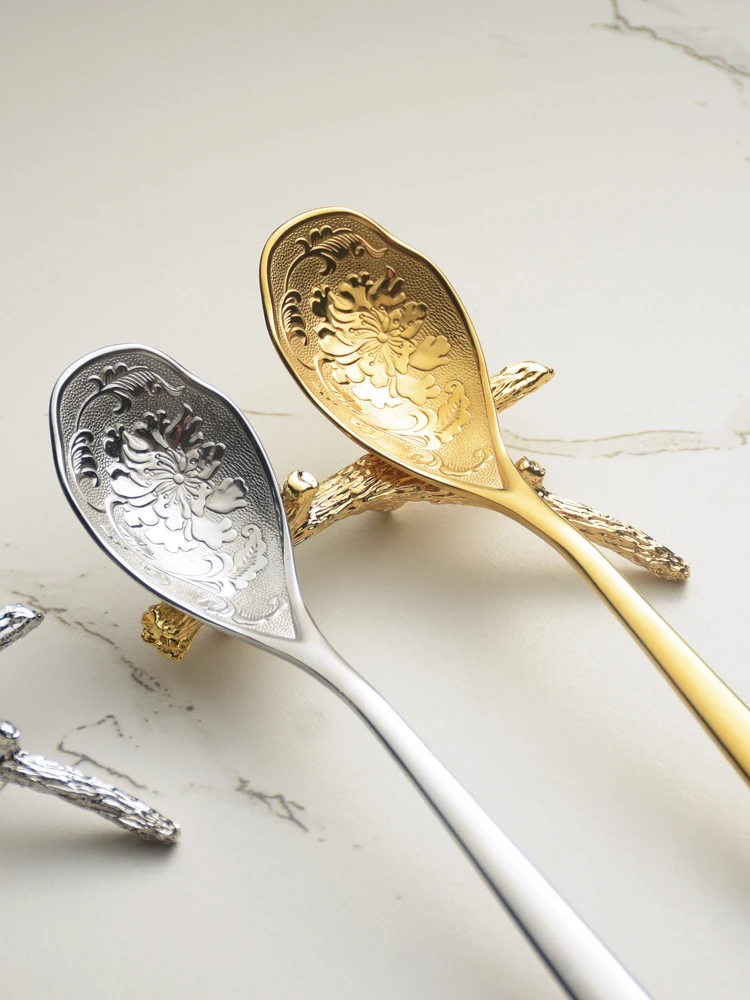 Рельефная ложка для супа из нержавеющей стали