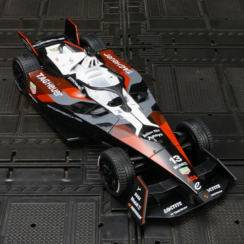 Фото Модель гоночного автомобиля McLaren Formula Racing из сплава, масштаб 1:24, а также модели Porsche и Maserati Supercar, богато детализированные, искусно выполненные, высокого качества. №3
