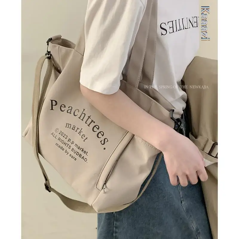 

Letter Large Capacity Canvas Tote For Women 2023 New Fashion Shoulder Handbags Leisure Travel Crossbody Bag Luxury Design Ladies