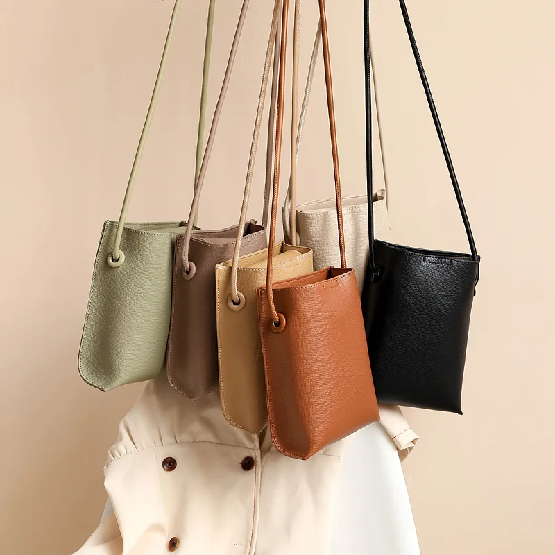 Купи Korean Style Vertical Mobile Phone Bag Women's Fashion Simple Small Crossbody Bag Japanese Style Mini Crossbody Small Bag за 9,001 рублей в магазине AliExpress