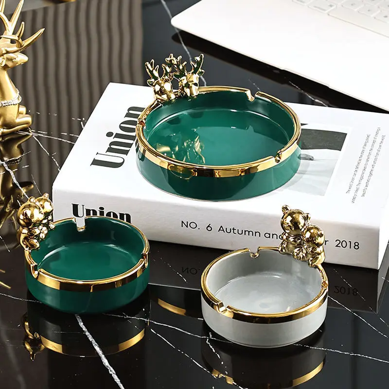 

Nordic Luxury Golden Deer Ashtray Home Living Room Decoration Cartoon Animal Ashproof Car Ashtray Ceramic Crafts Gift Home Decor