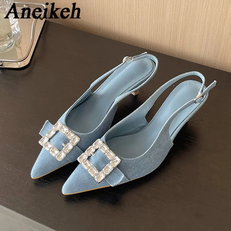 

Женская джинсовая обувь Aneikeh, модель 2024 года, украшение на пуговицах, с ремешком на пятке, обувь для офиса и работы, Размеры 35-43