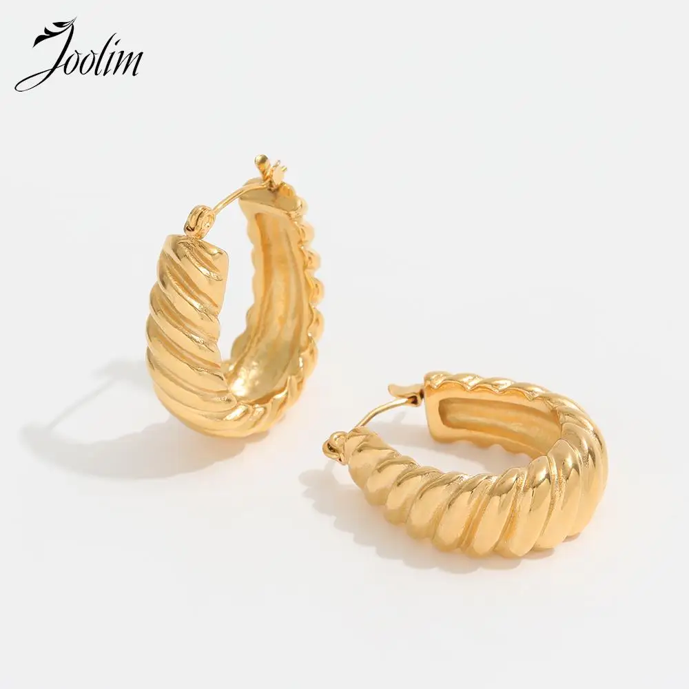 

Joolim High End PVD Plated Classic Croissant Hoop Earring Stainless Steel Earring Drop Shipping Supplier